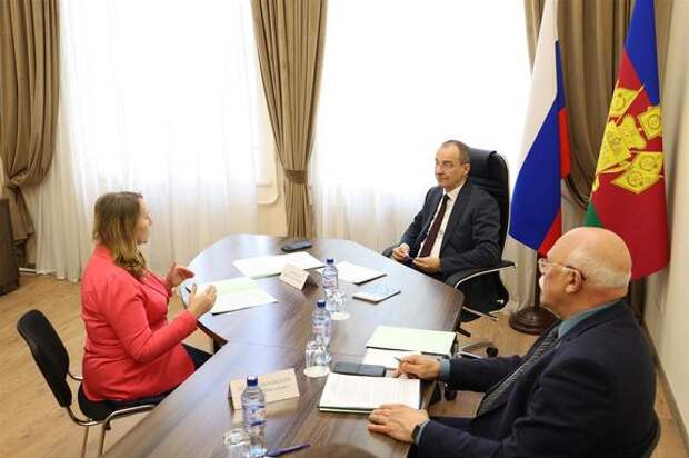 На приёме у председателя ЗСК обсудили льготы для росгвардейцев в СВО