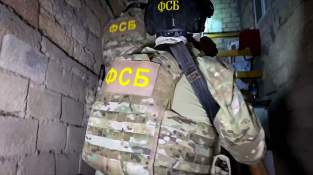 ФСБ предотвратила покушение на сотрудника предприятия ОПК в Петербурге