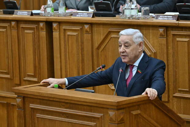 Мөхәммәтшин яшь парламентарийларның махсус операциядәгеләргә ярдәмен билгеләде