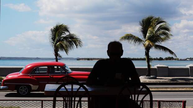 На Кубе участники протестов из-за энергокризиса разгромили офис компартии