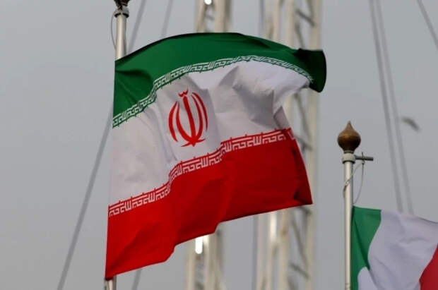 Al Hadath: на западе Ирана ПВО пытаются перехватить налёт боевой авиации