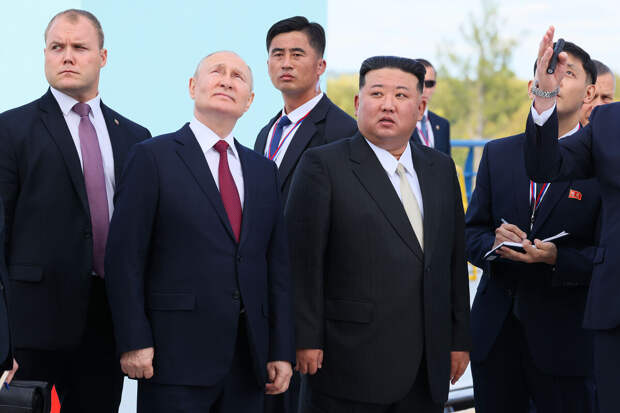 Южная Корея будет внимательно следить за визитом Путина в КНДР