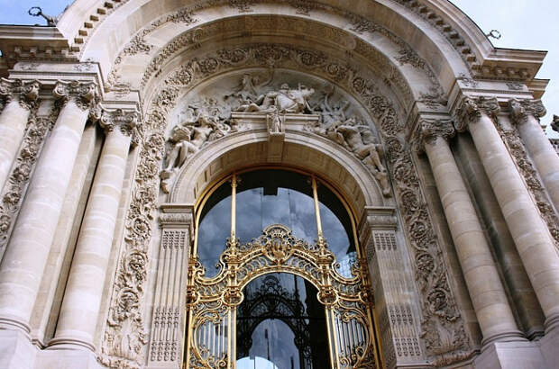 фото:Petit Palais в Париже внутри и снаружи