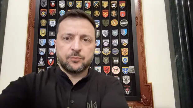Зеленский призвал Запад увеличить поставки ракет для ударов по России, отложив вопрос снижения возраста мобилизации