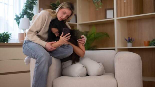 «Поплачь — легче станет»: почему этот совет может навредить