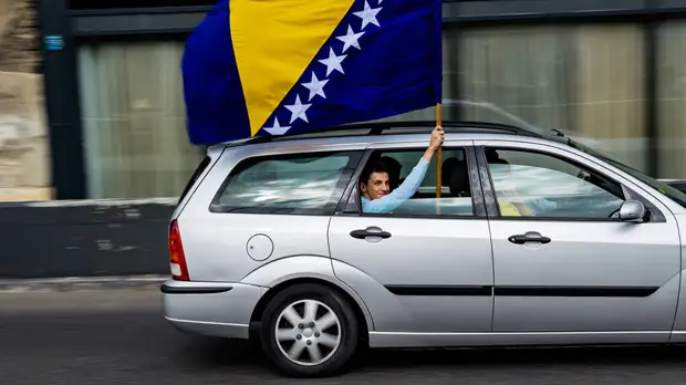 Госдеп намерен привлечь молодёжь БиГ к развитию экономики по опыту США