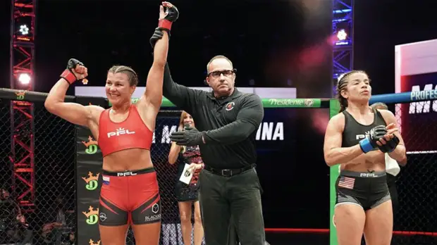 Россиянка Мохнаткина одолела американку Замору на турнире PFL 8