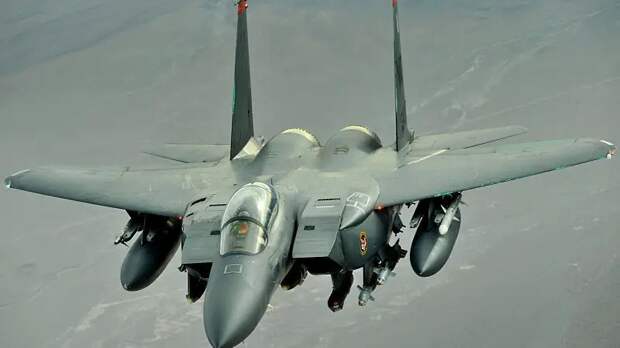 Американский F-15 сбит над Кувейтом «дружественным огнем