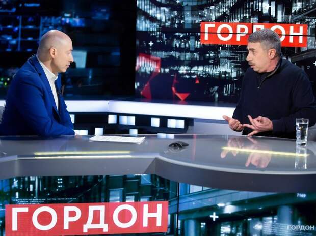 Каминг-аут по-украински: Комаровский и Гордон признали, что они реальные лохи