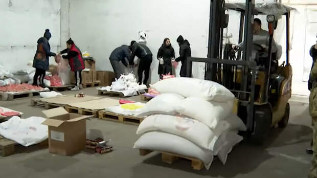 МЧС России доставило на Украину и в Донбасс более 400 тонн гуманитарного груза