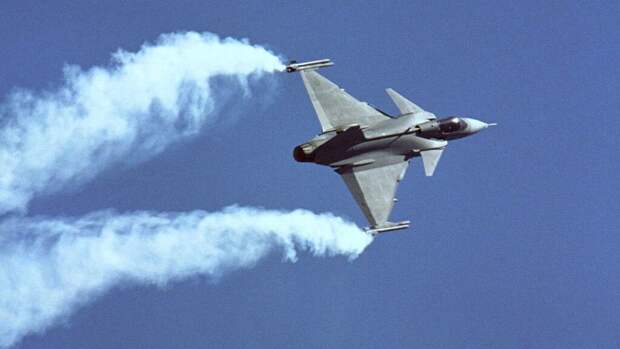 Подорожало все: Украина обобрала Швецию до нитки. "Деньги закончились"