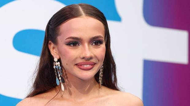 Хирург высказался о пластике Вали Карнавал