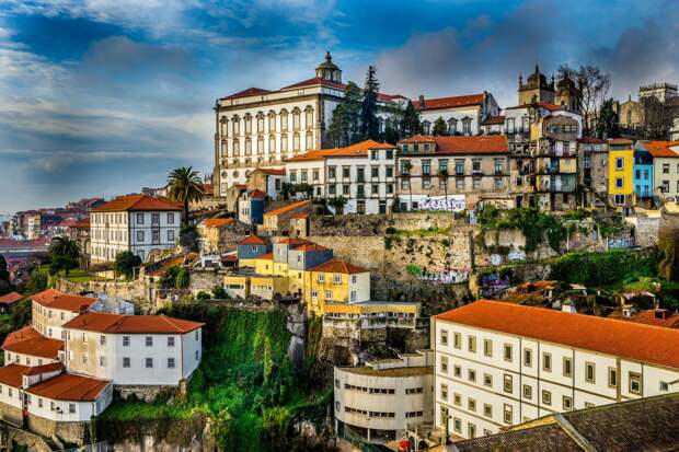 Португалия не намерена выплачивать репарации экс-колониям