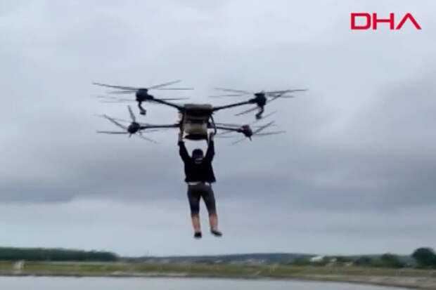 Habr: фермер из Турции пролетел на дроне по своему полю и попал на видео