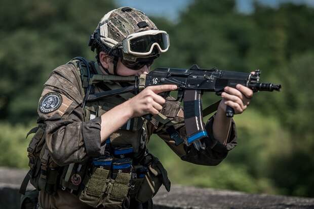 soldier-4771917_1280