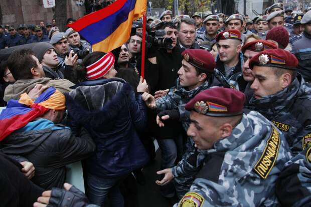 Армения может повторить ошибки Украины!