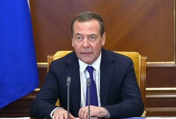 Дмитрий Медведев