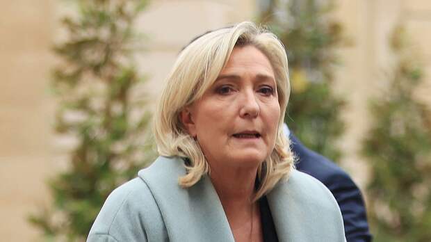 Лидер «Национального объединения» Ле Пен высказалась по поводу заявлений о русофилии