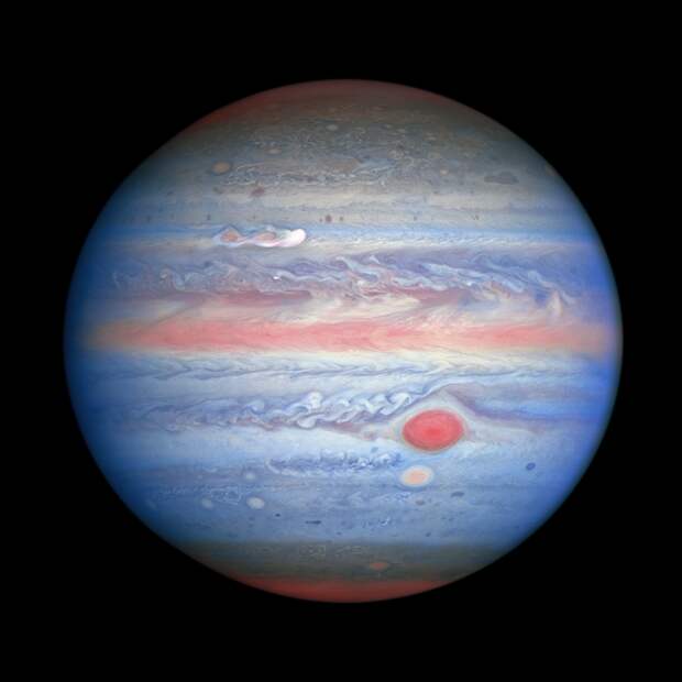 «Хаббл» увидел новый шторм на Юпитере