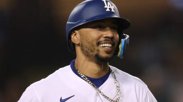 Dodgers outfielder Mookie Betts