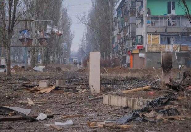 Мародерство в Бахмуте: пехота грабит, танки зачищают. Даже полицию