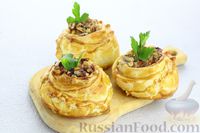 Фото к рецепту: Волованы с сыром и орехами