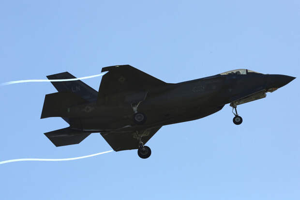 Урезанные в одном моменте истребители встанут на защиту США