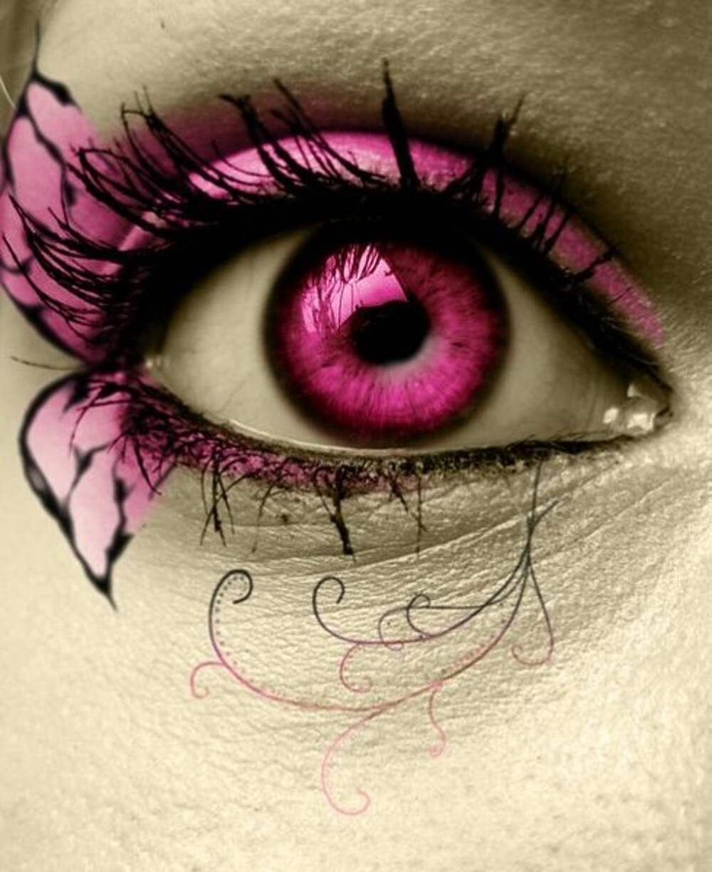 Розовые глаза