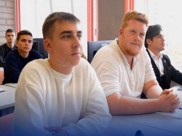 Губернатор Василий Анохин обнародовал новый список специальностей среднего профобразования для 9-классников