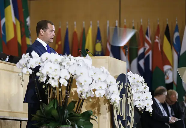 «Нужны новые подходы»: в правительстве РФ считают возможным переход на четырёхдневную рабочую неделю в будущем