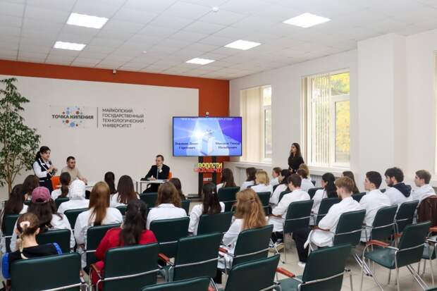 Медицина будущего — с человеческим лицом или цифровым разумом?