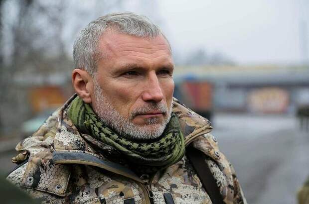Депутат Журавлев призвал перестать вести боевые действия в белых перчатках