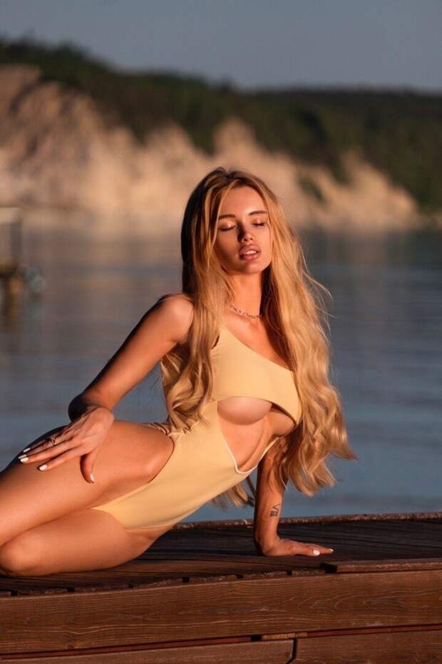 Фотографии красивых девушек