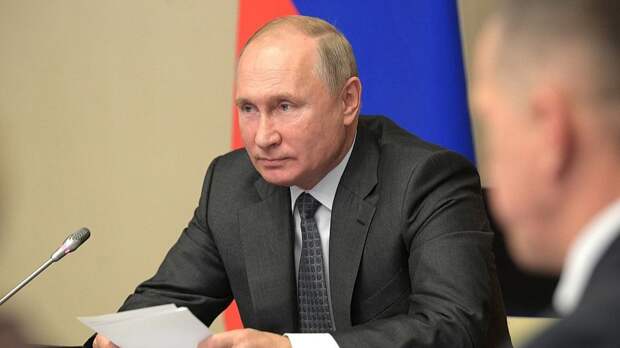 Владимир Путин указал на запредельную инфляцию в Европе