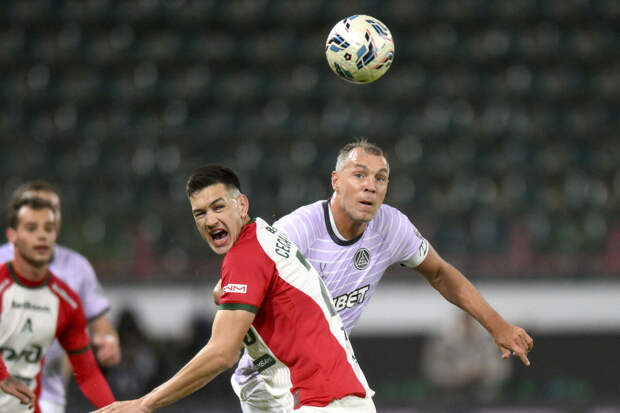 Форвард "Акрона" Дзюба пожаловался на черную полосу в жизни