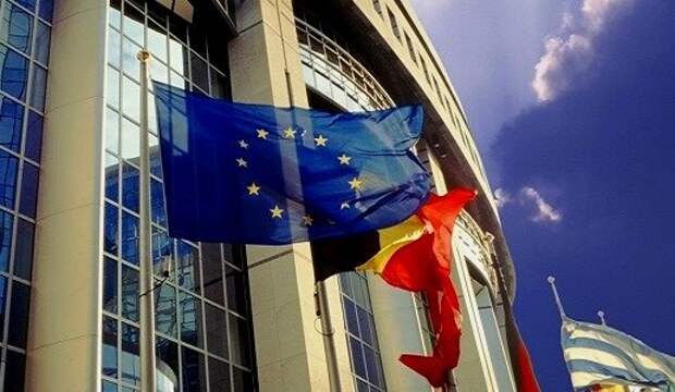 Все мысли Европарламента о России. "Ну, как еще ей можно помочь на пути к демократии?"...