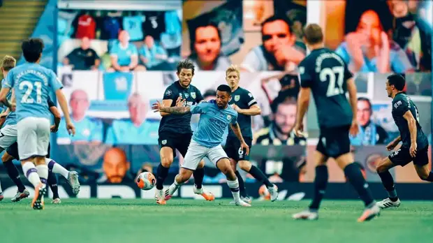 Первый гол Роналду с февраля и авиапровокация в Манчестере: события дня в европейском футболе