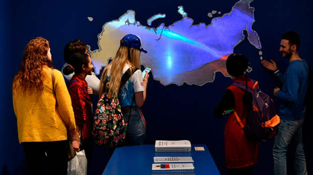 Русских снова решили научить жить. Мирзаяну дали ответ