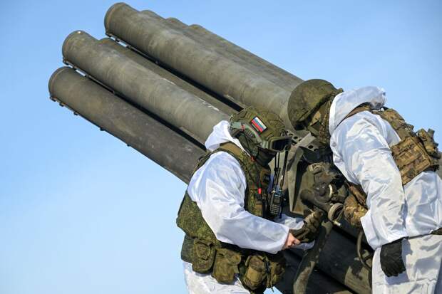 Минобороны: ВС РФ уничтожили установку HIMARS и пункты дислокации наемников ВСУ