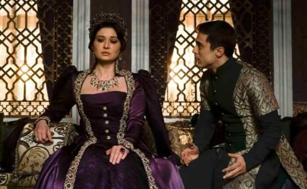Кадр из сериала: Великолепный век, Кёсем султан. \ Фото: google.com. Кадр из сериала: Великолепный век, Кёсем султан. \ Фото: google.com.