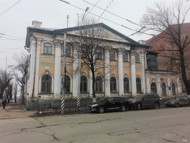 В Саратове продается особняк вице-губернатора XIX века