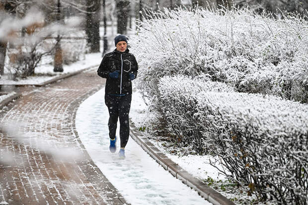 Врач дал рекомендации по подбору одежды для пробежек на морозе