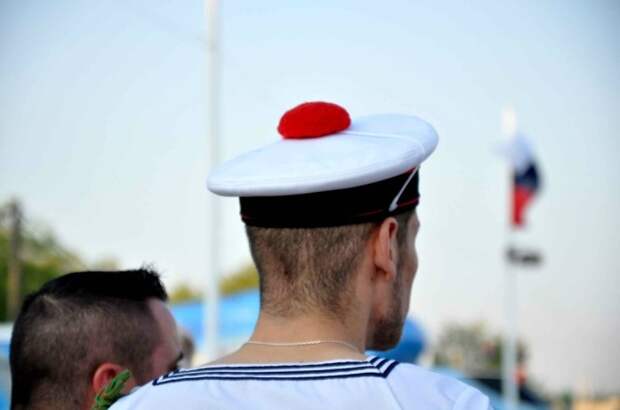 У французской шапки долгая история. /Фото: yandex.net.