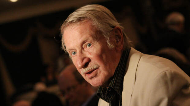 «Он сопровождал меня всю жизнь»: Владимир Бортко отреагировал на смерть Краско