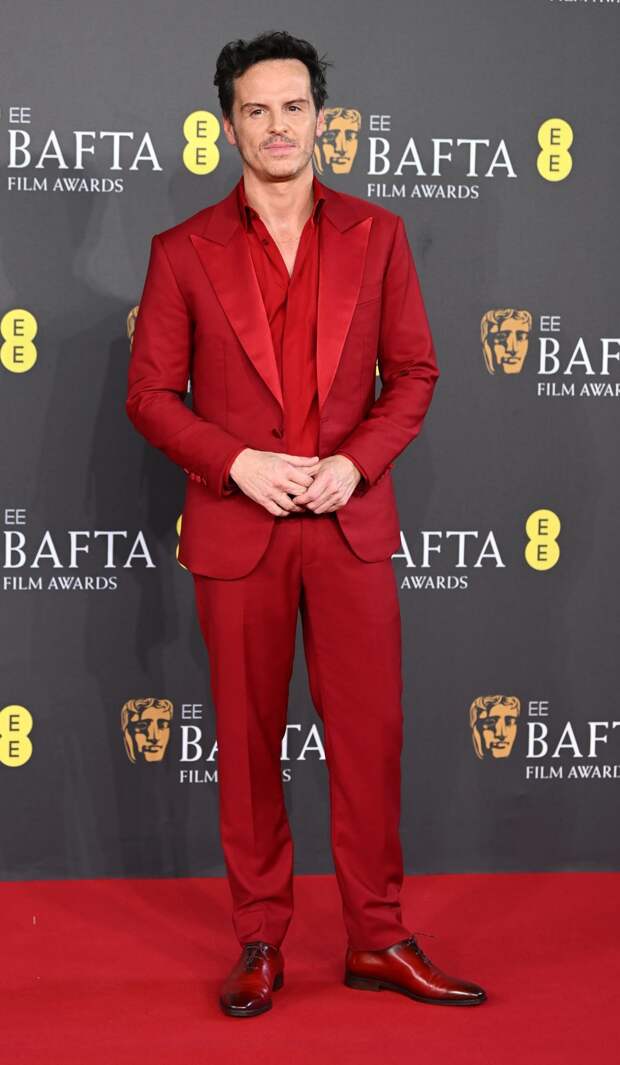 BAFTA: Эмма Стоун, Флоренс Пью и Барри Кеоган