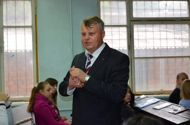 Клинцевич вышвырнул из студии украинского политолога за неуважение к жертвам Ту-154