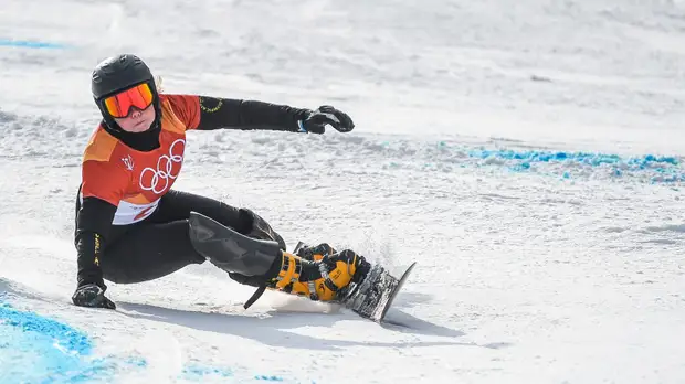 Сноубордистка Быкова стала второй в параллельном гигантском слаломе на Универсиаде