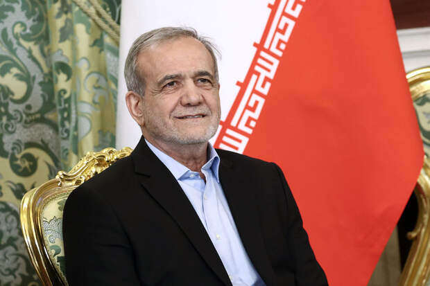 Пезешкиан во время созвона с Путиным поблагодарил Россию за позицию по Ирану