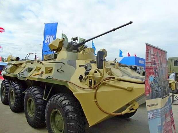 В Казахстане ополчились против российских БТР-82: их называют "устаревшими"
