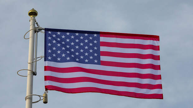 Военный эксперт Литовкин высказался об испытаниях лазерного оружия в США